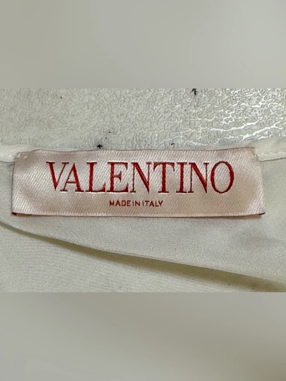 VALENTINO CHEVRON SILK CAPE  DRESS IN BLACK AND WHITE - Picture 13 of 15